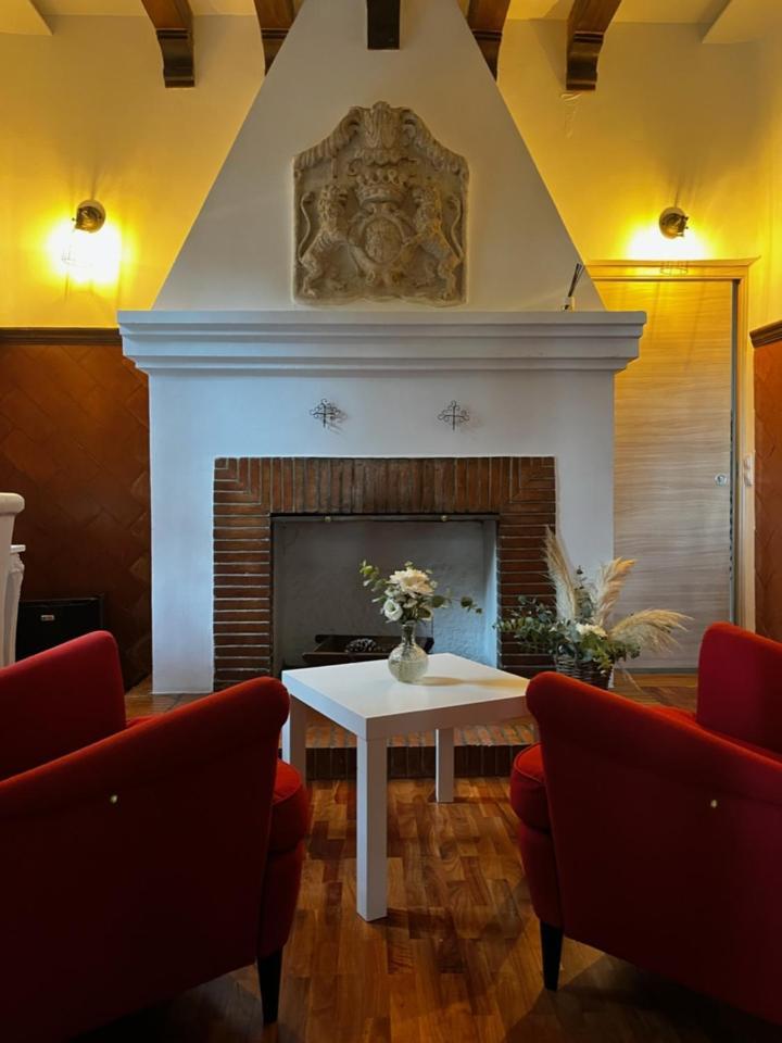 Casa Jardin El Colmenar Hotel Las Navas Del Marques Luaran gambar
