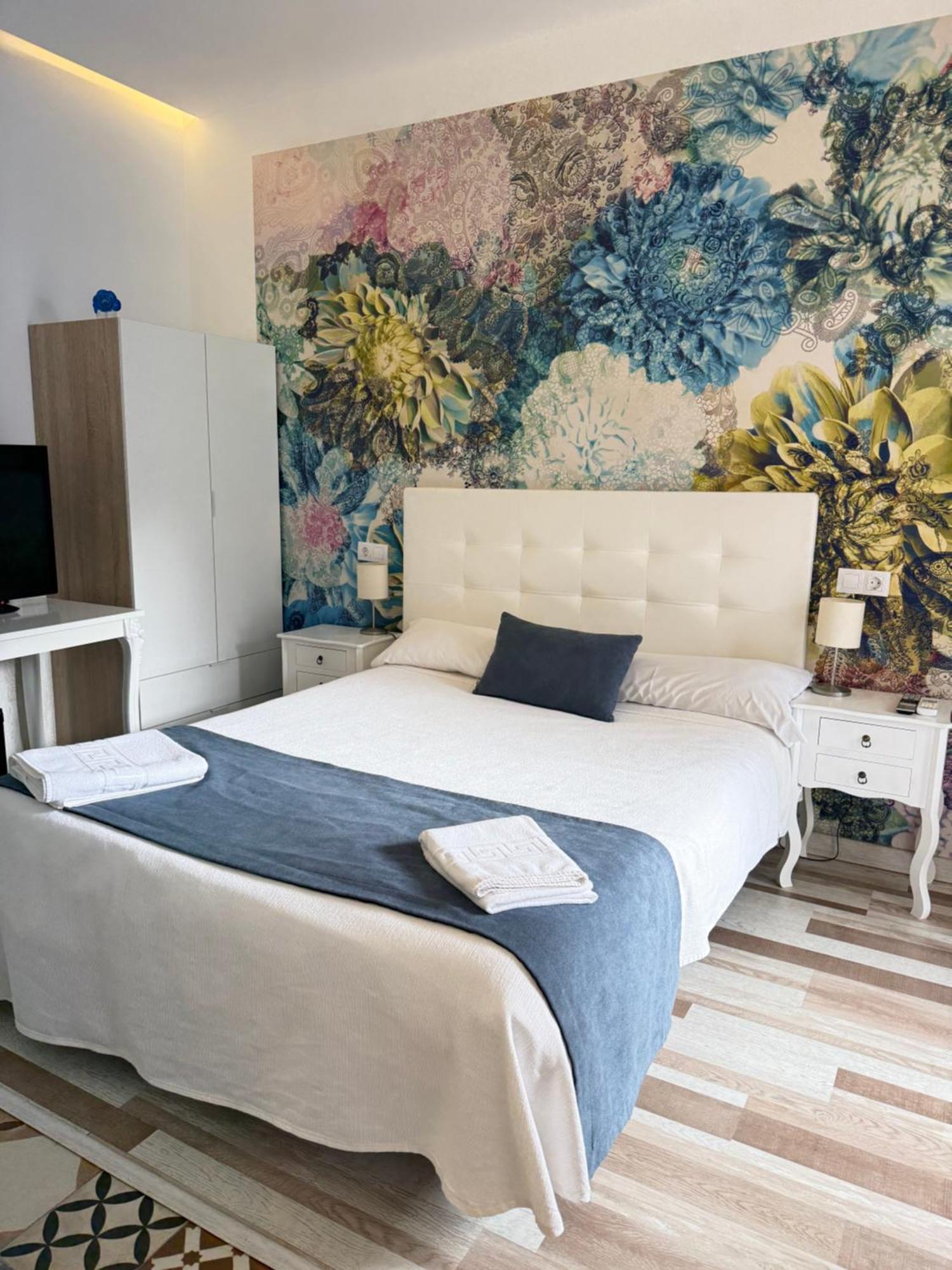 Casa Jardin El Colmenar Hotel Las Navas Del Marques Luaran gambar